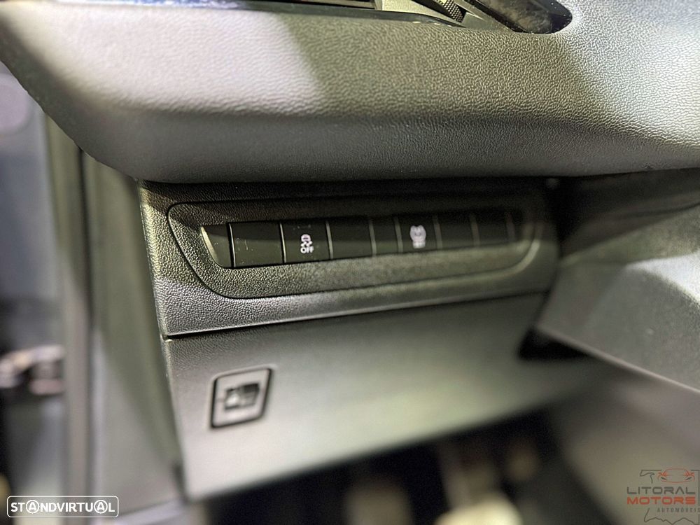 Peugeot 208 1.2 PureTech Style - 19