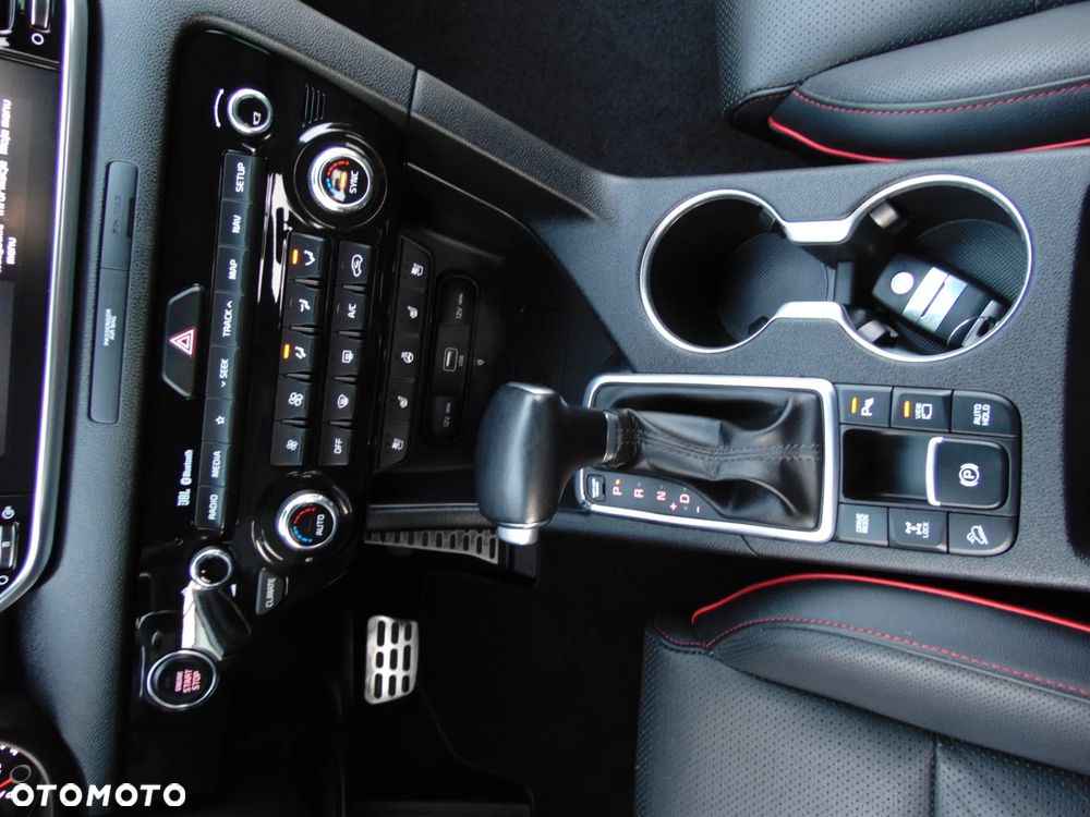 Kia Sportage 1.6 T-GDI AWD DCT GT LINE - 17