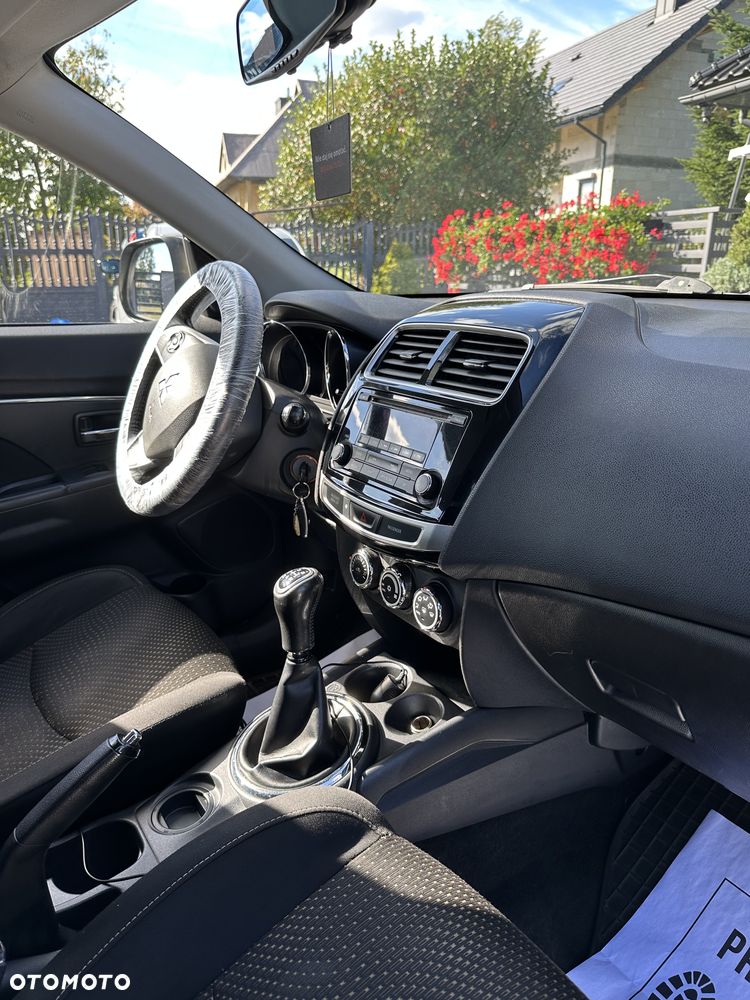Mitsubishi ASX 1.6 Invite - 16