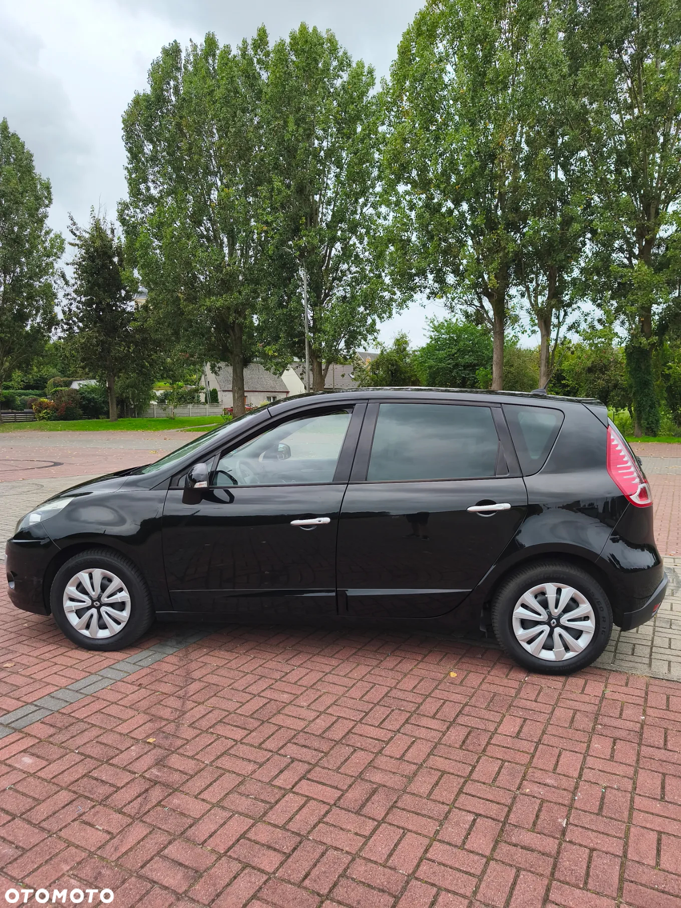 Renault Scenic - 8