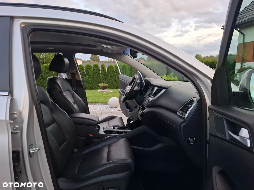 Hyundai Tucson blue 1.7 CRDi 2WD DCT Premium - 25