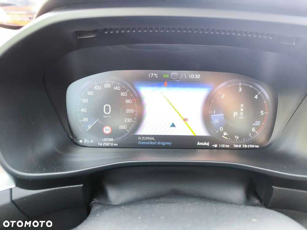 Volvo XC 40 - 19
