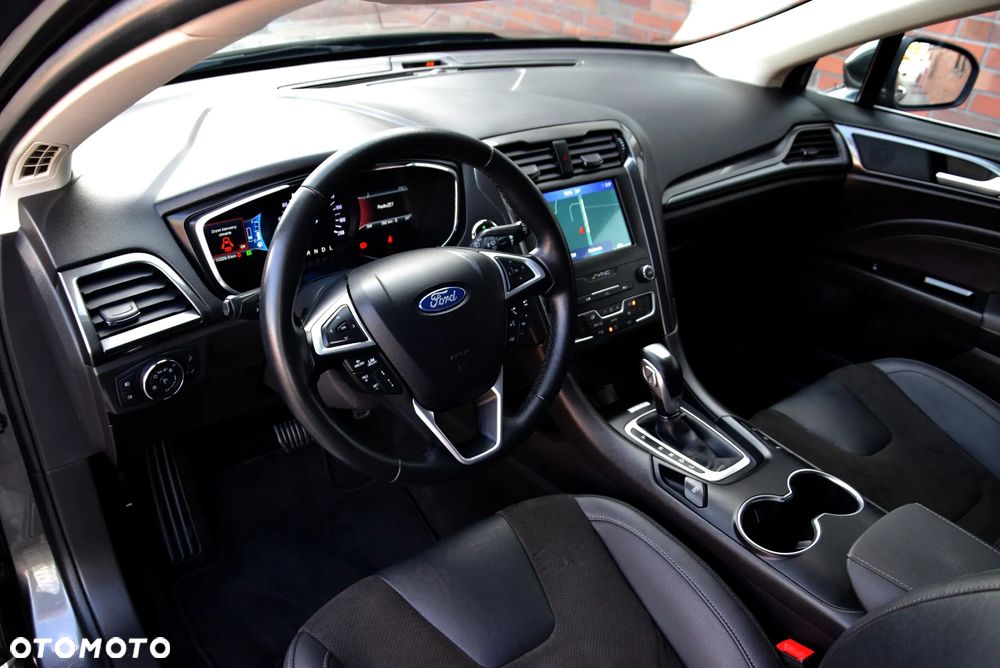 Ford Mondeo - 18