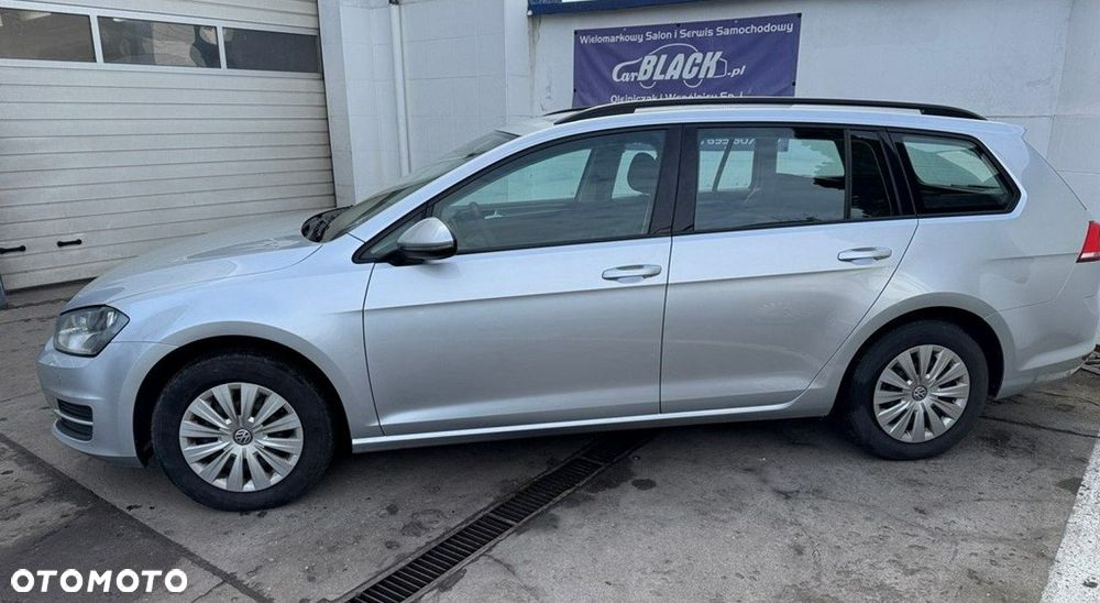 Volkswagen Golf - 16