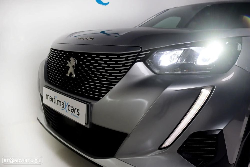 Peugeot e-2008 Allure - 7
