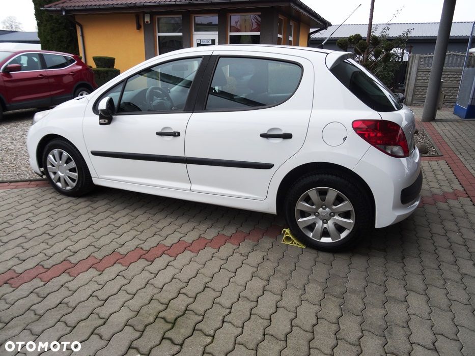 Peugeot 207 1.4 HDi Active - 8