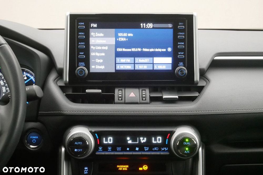 Toyota RAV4 - 10