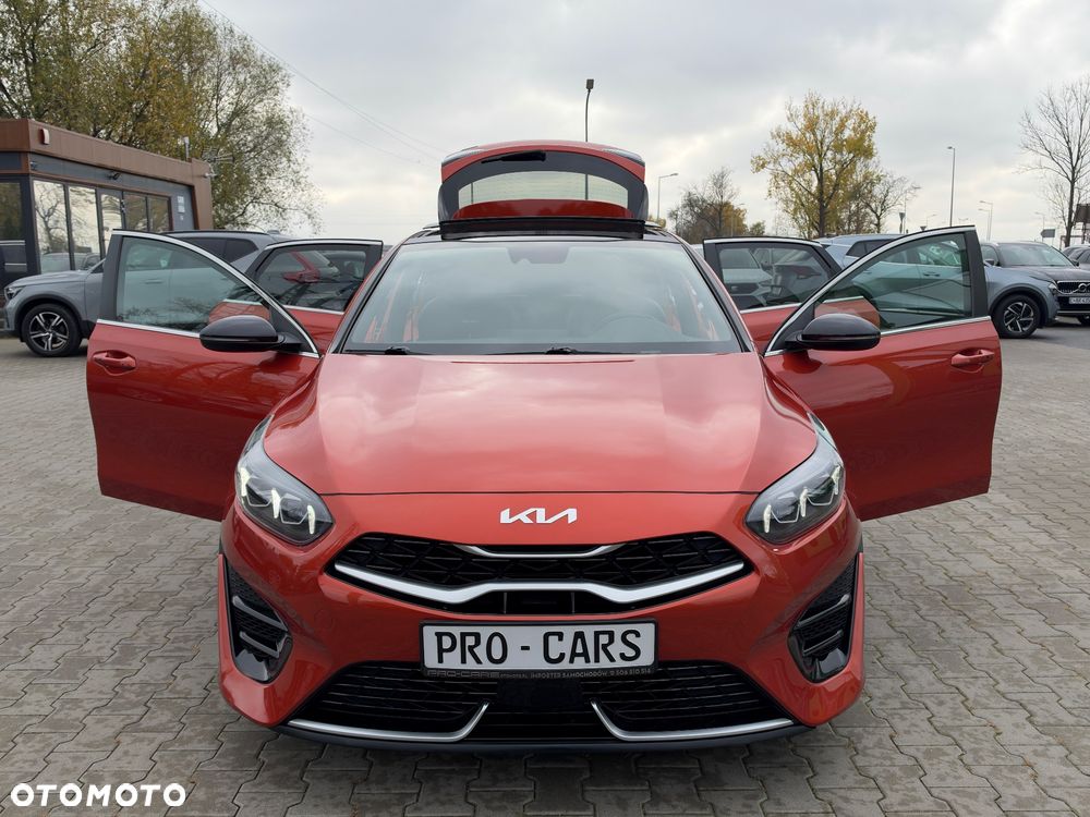 Kia Ceed 1.5 T-GDI MHEV GT-Line - 14