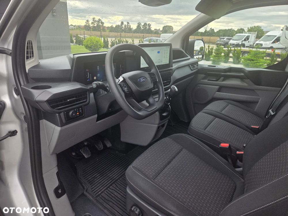 Ford Transit Custom - 9
