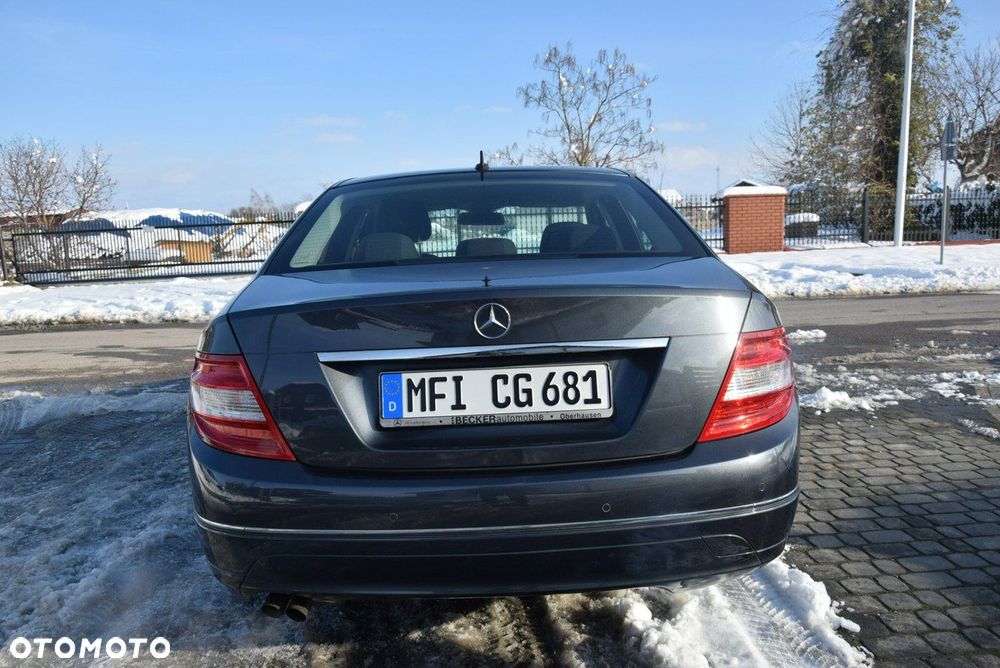 Mercedes-Benz Klasa C - 12