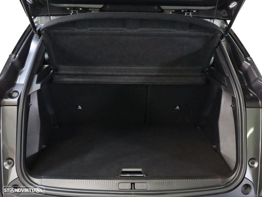 Peugeot 2008 1.5 BlueHDi GT EAT8 - 22