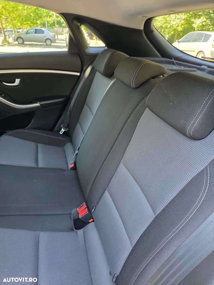 Hyundai i30 1.6 GDI Exclusive Special Edition - 18