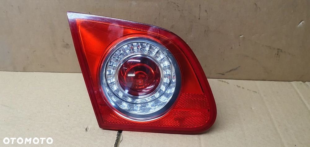 Lampa lewy tył tylna lewa w klapę VW Passat B6 Sedan 3C5945093C - 1