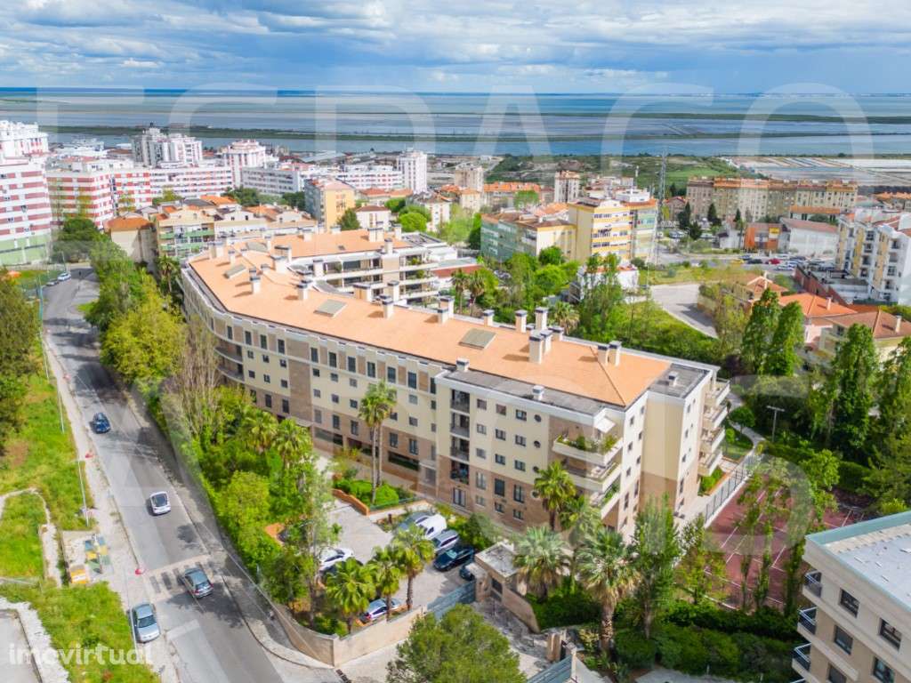 DESLUMBRANTE! Condomínio Privado com porteiro residente, vigilância... - Grande imagem: 3/60