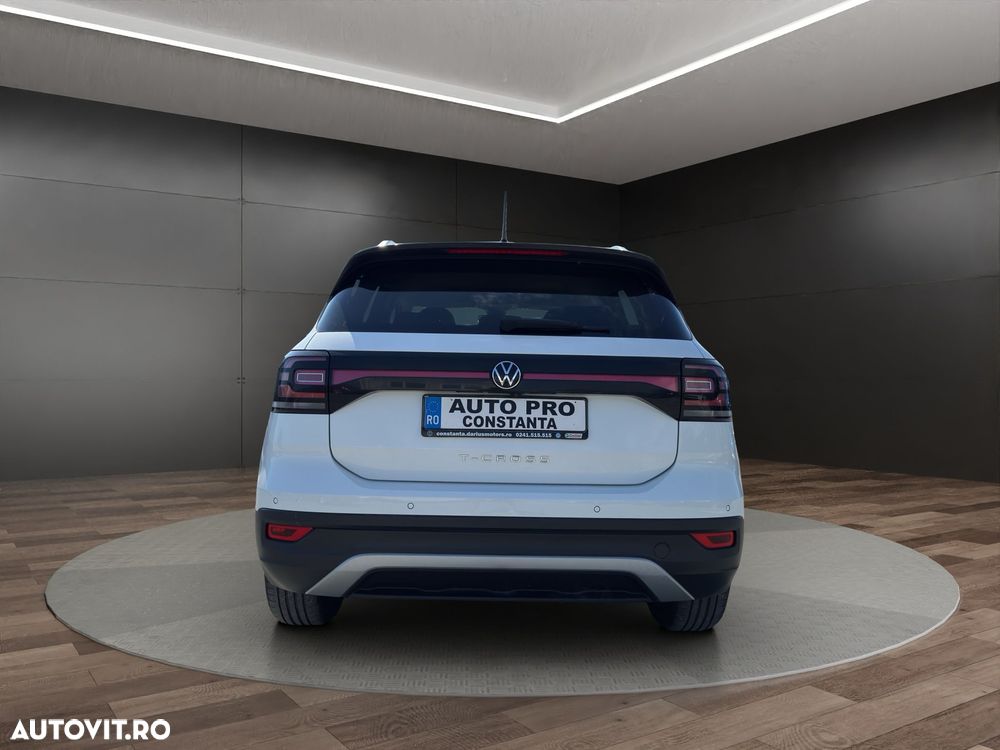 Volkswagen T-Cross 1.5 TSI DSG Style - 17