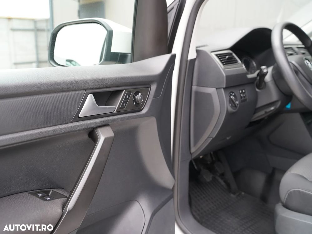 Volkswagen Caddy 2.0 (7-Si.) Maxi Trendline - 21