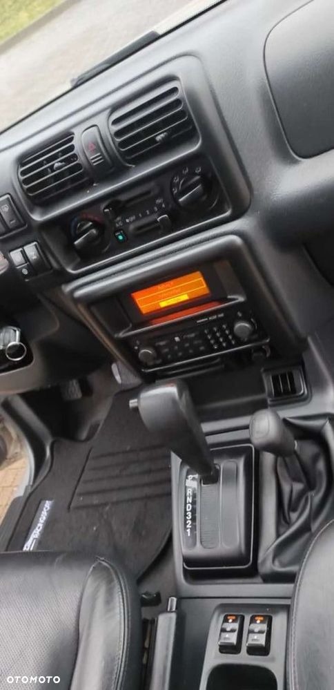 Opel Frontera 3.2 V6 Off Road - 9