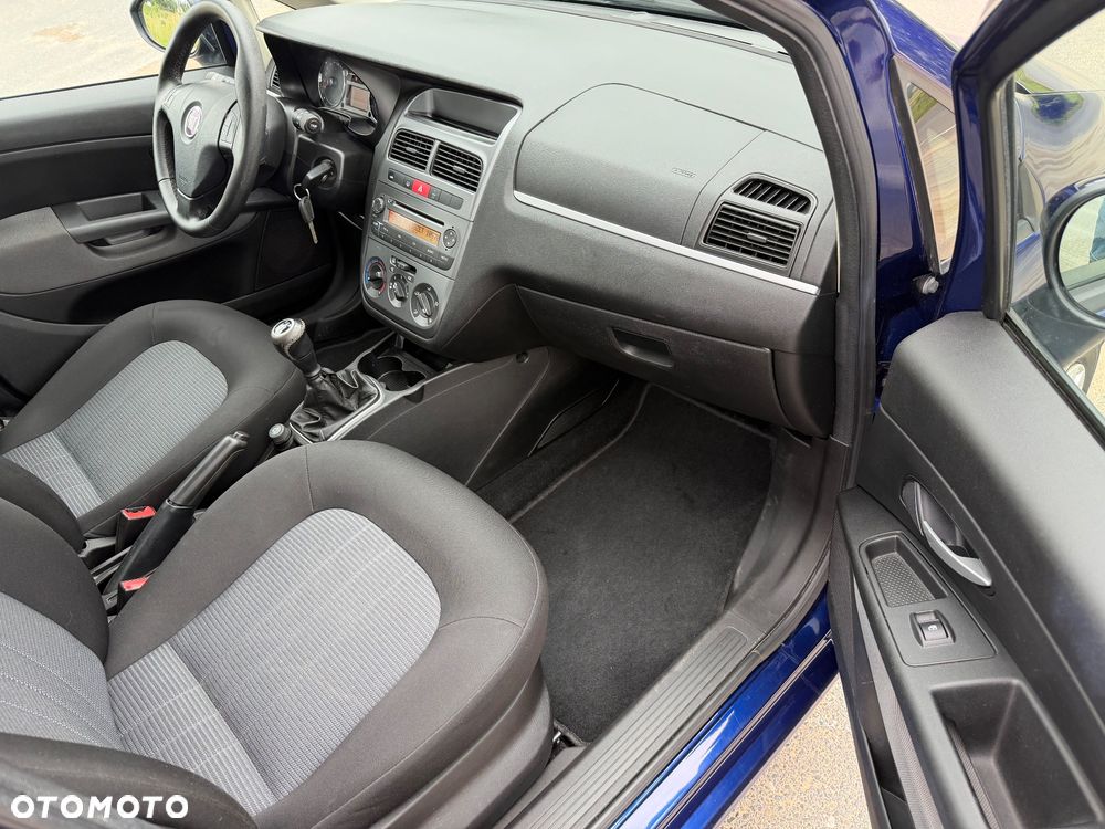 Fiat Linea 1.4 T-Jet 16V Emotion - 11