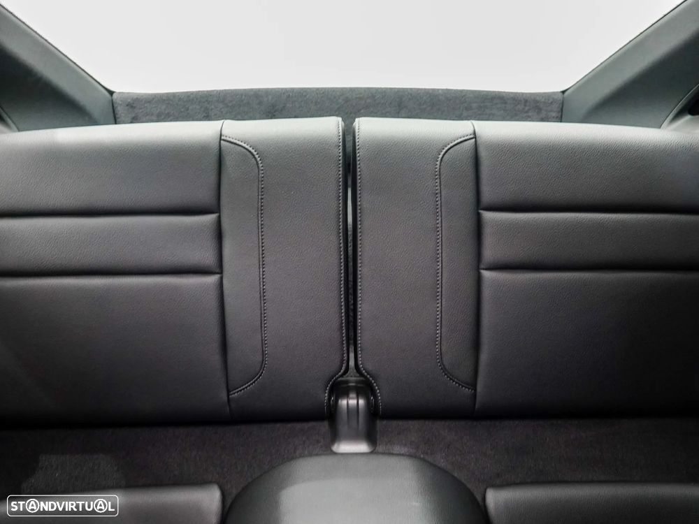 Porsche 911 (992) Carrera PDK - 43