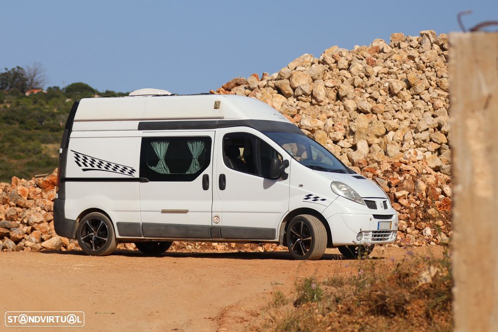 Renault Trafic - 1