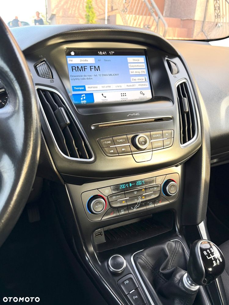 Ford Focus - 19