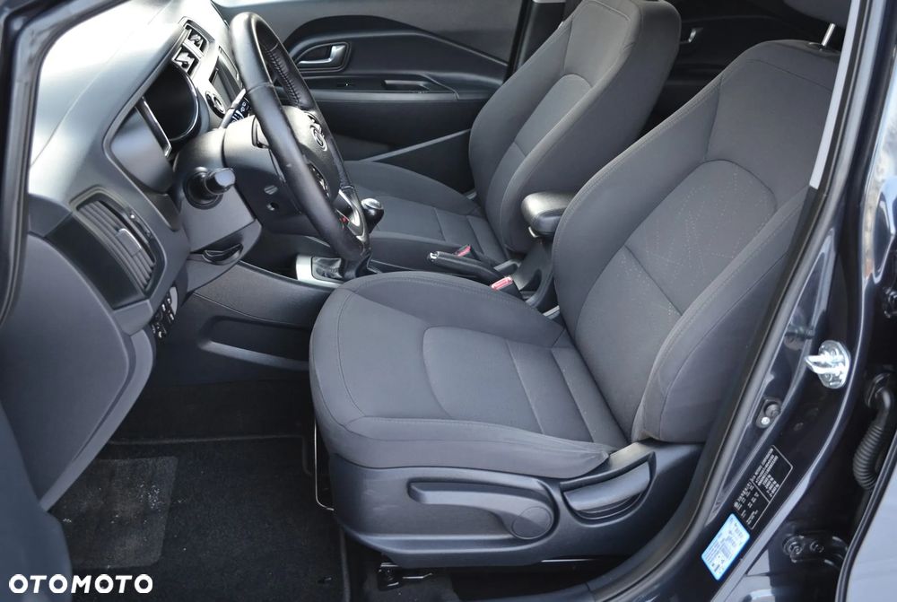 Kia Rio 1.2 Business Line - 10