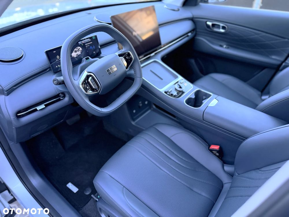 Geely Starray EM-i 1.5 PHEV Pro - 8