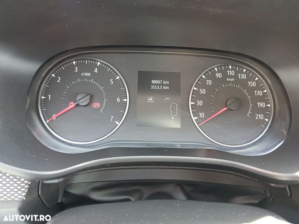 Dacia Logan TCe 90 MT5 Expression - 16