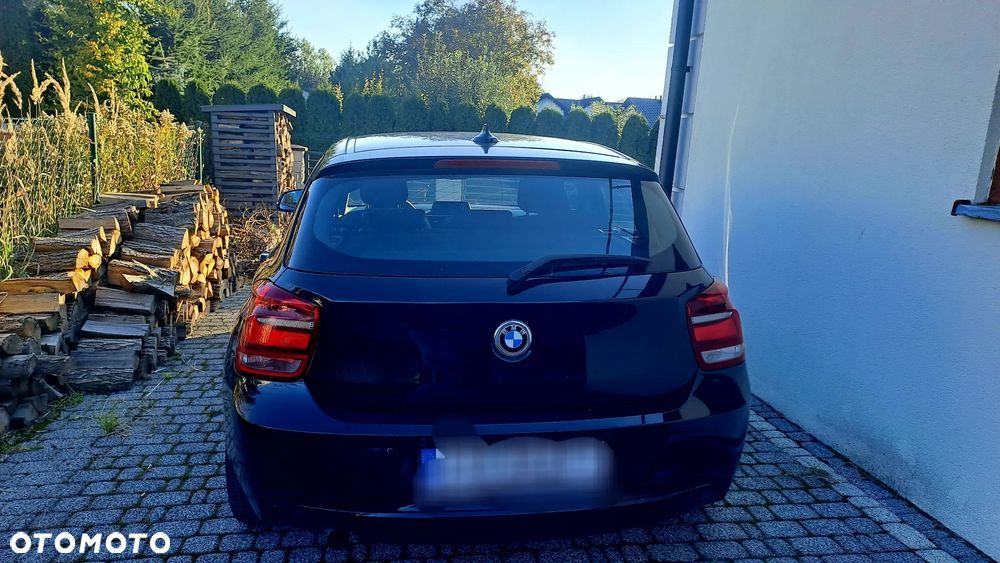 BMW Seria 1 114i - 3