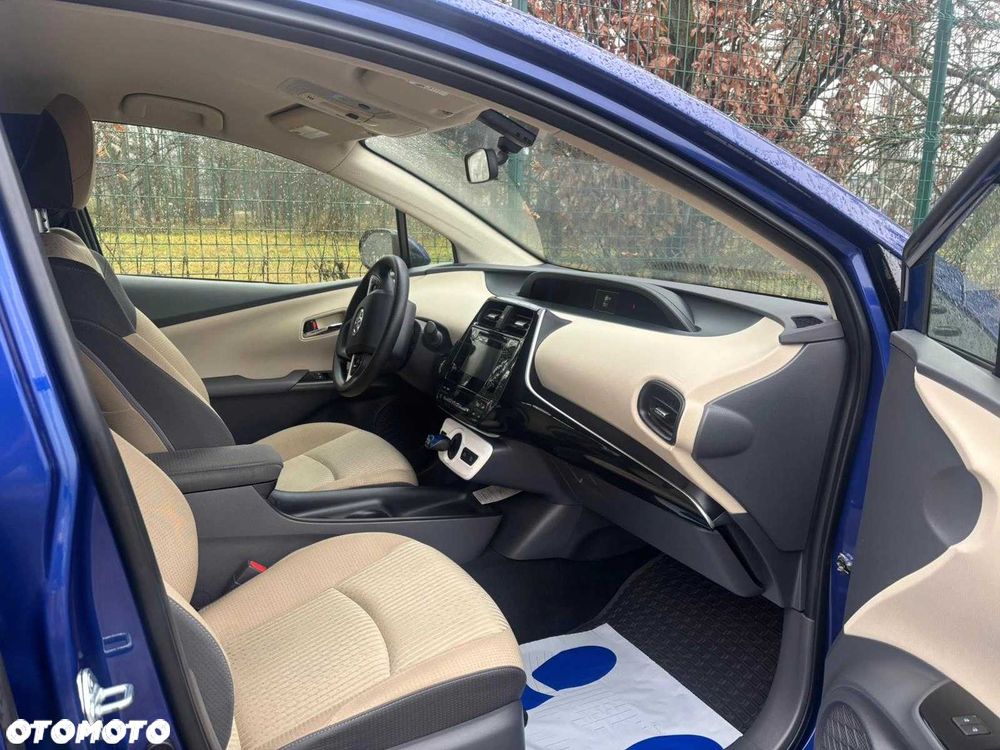 Toyota Prius - 8