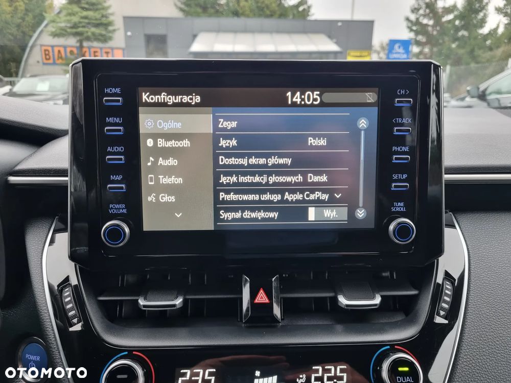 Toyota Corolla 1.8 Hybrid Executive - 24