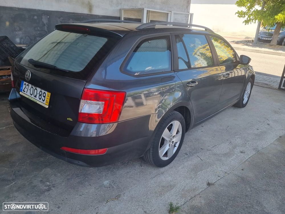 Skoda Octavia Break 1.6 TDi Ambition - 4