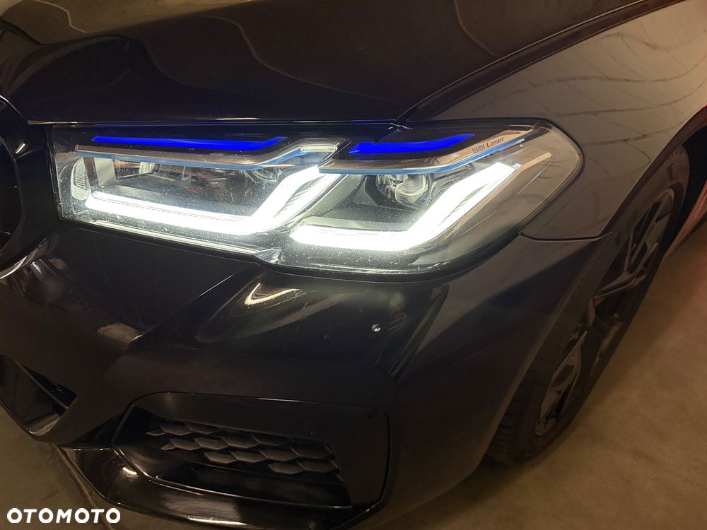 BMW Seria 5 520d xDrive MHEV Sport Line sport - 9