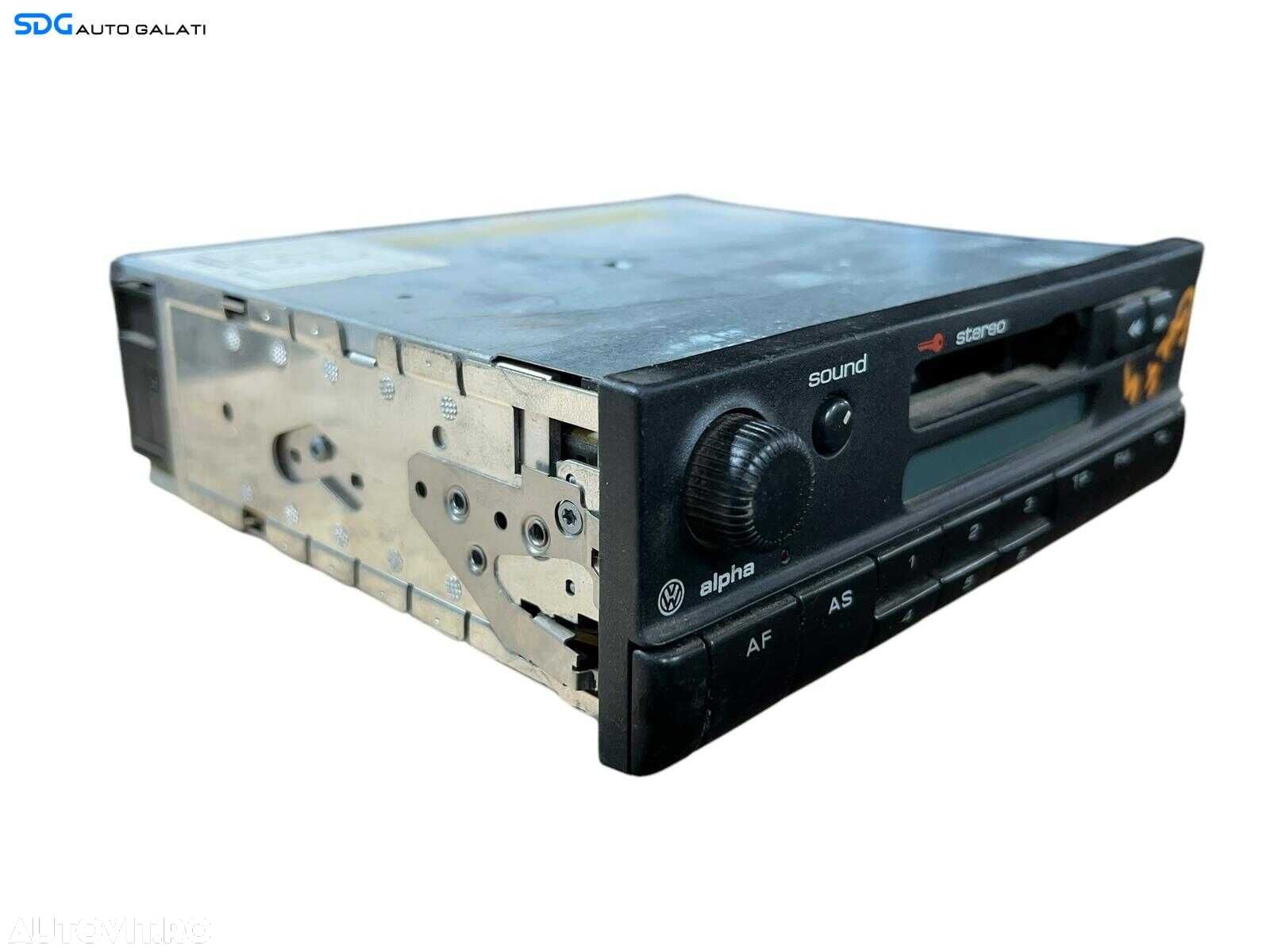 Unitate Radio cu Caseta Alpha Blaupunkt WERKE GMBH Volkswagen Polo 9N 2002 - 2005 Cod 6X0035153 7648238360 [LR0520] - 4