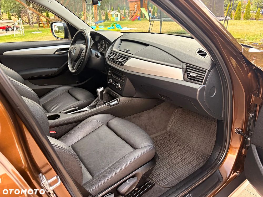 BMW X1 xDrive20d - 28