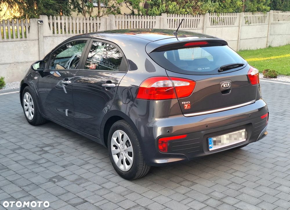 Kia Rio 1.2 L Business Line - 13