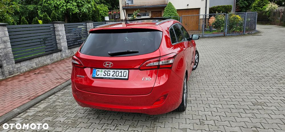 Hyundai i30 1.6 CRDI Passion - 14