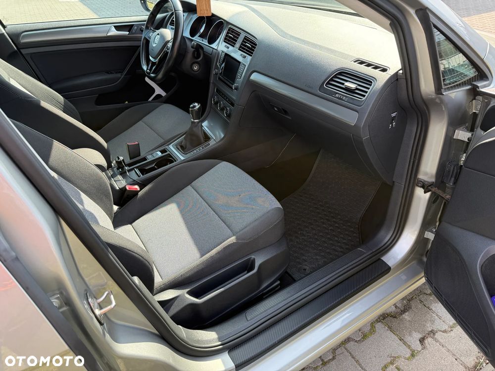 Volkswagen Golf 1.2 TSI BlueMotion Technology Trendline - 19