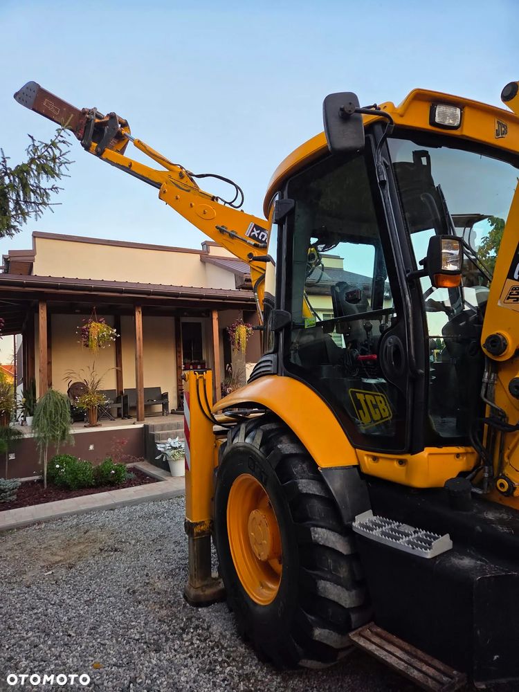 JCB 3CX - 10