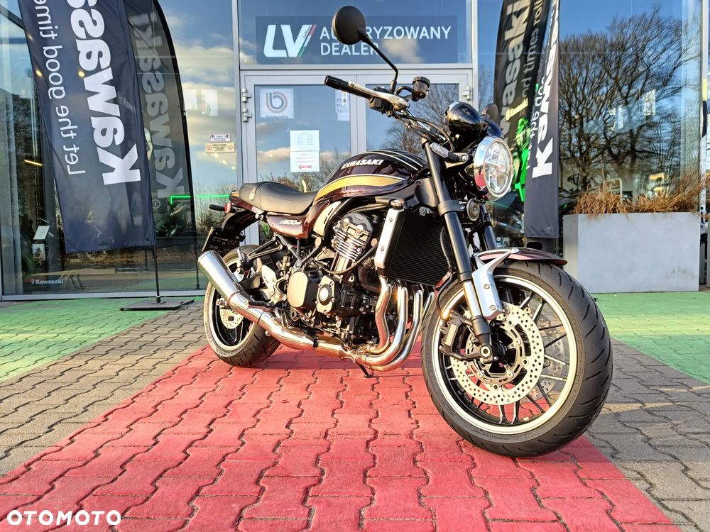 Kawasaki Z 900 RS - 1