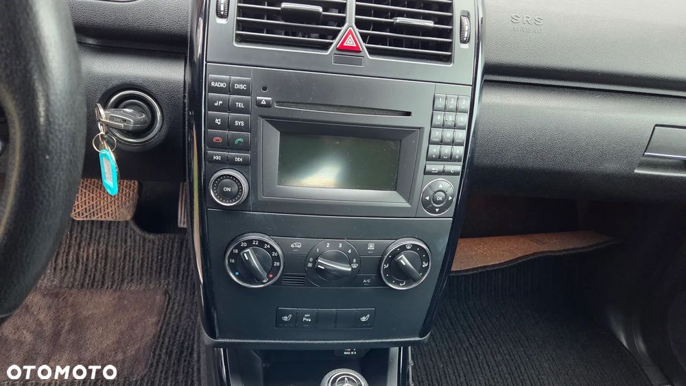 Mercedes-Benz Klasa A 160 Autotronic - 20