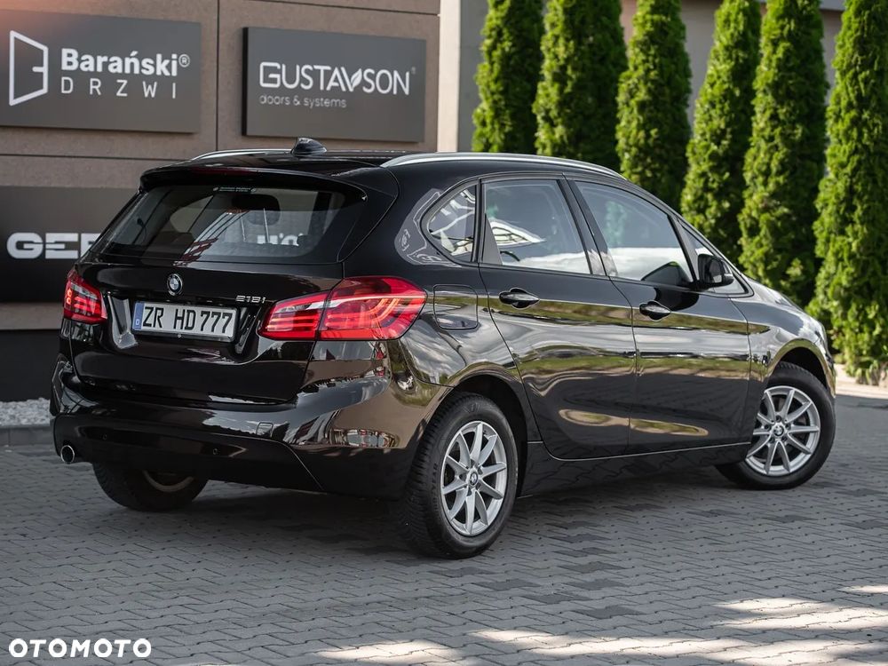 BMW Seria 2 218i - 14