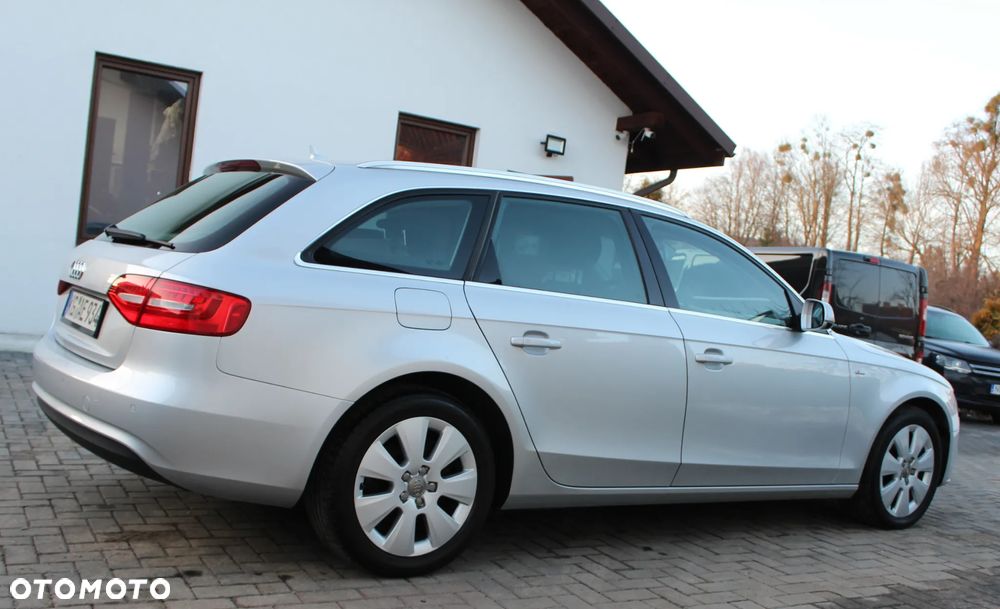 Audi A4 Avant 2.0 TDI DPF Attraction - 8