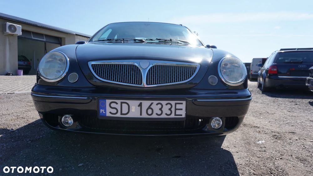 Lancia Lybra 2.0 LX - 4