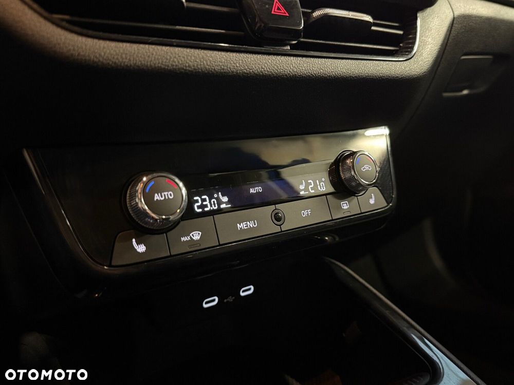 Skoda Fabia 1.0 TSI Ambition - 33