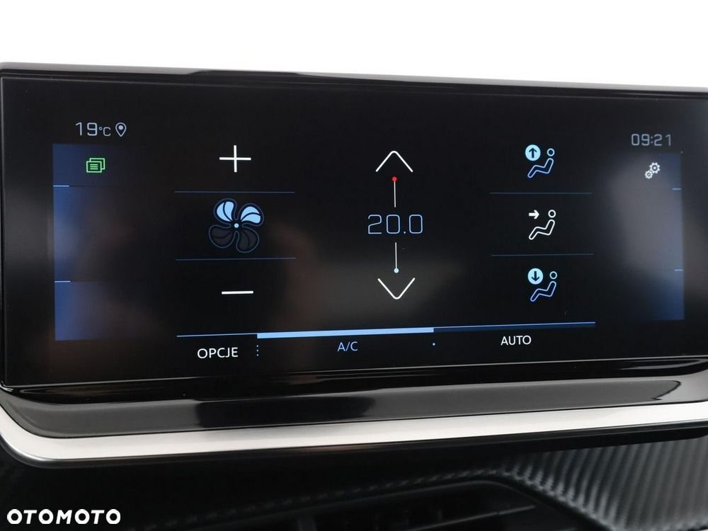 Peugeot 2008 1.2 PureTech GT S&S - 28