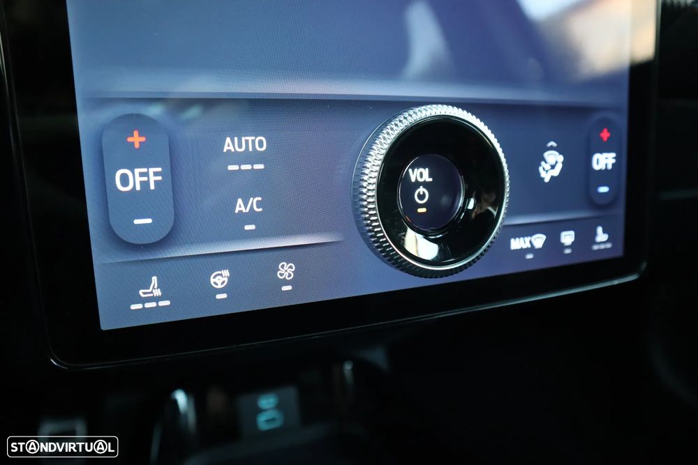 Ford Mustang Mach-E 98.7 kWh Premium AWD - 37