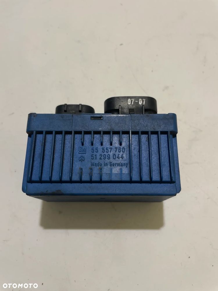 STEROWNIK PRZEKAZNIK SWIEC ZAROWYCH OPEL CORSA D 55557760 - 3