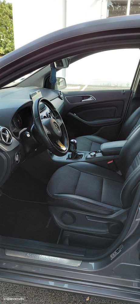 Mercedes-Benz B 180 CDI Urban - 6