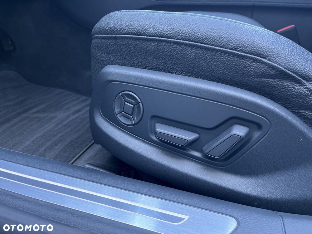 Audi A8 - 13